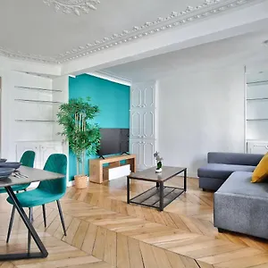 Appartement Quartier Saint Germain 1, Paris