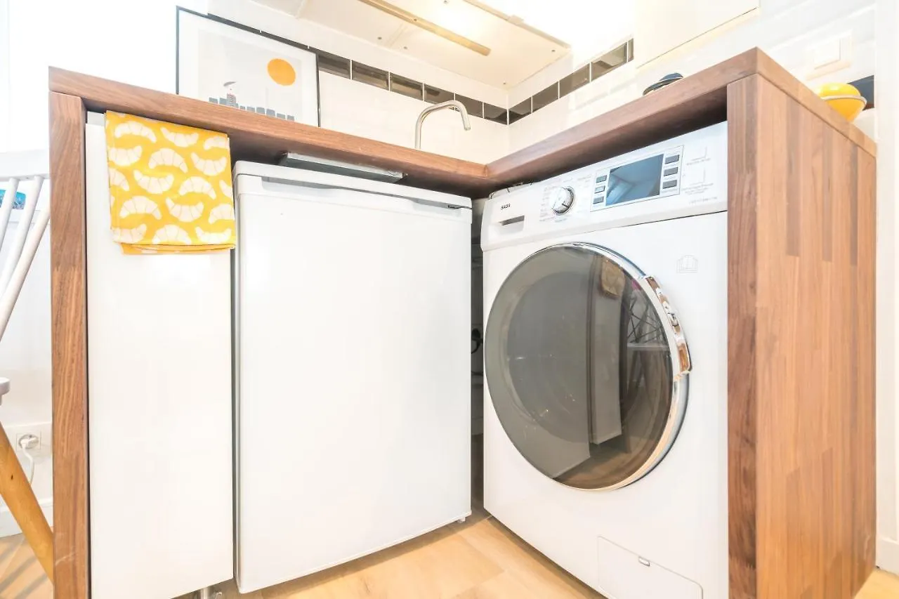 Apartment Happy Stay Paris - Eiffel Studio 2